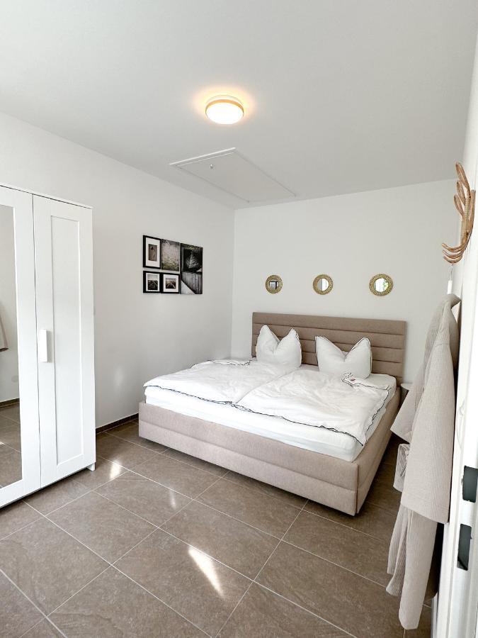 Modernes Haus Naehe Parndorf Appartement Bruck an der Leitha Buitenkant foto