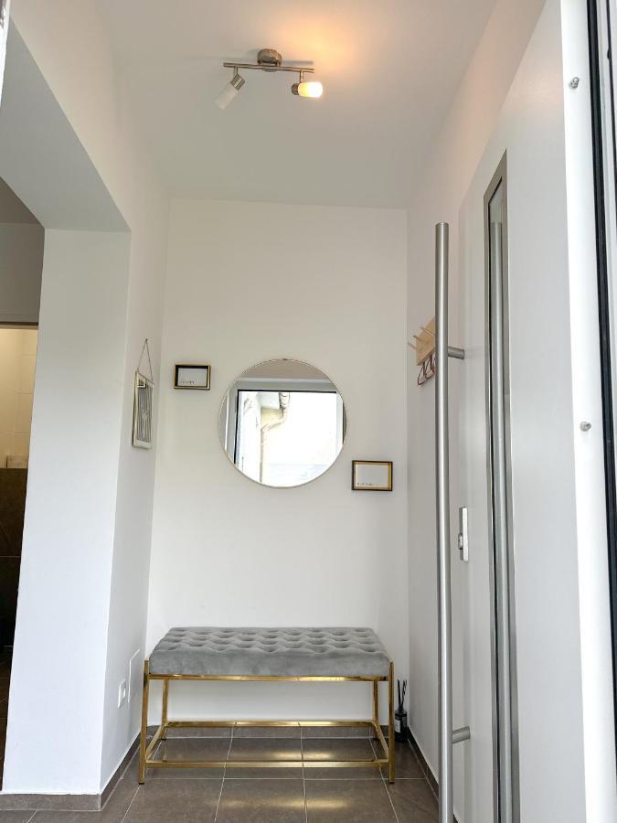 Modernes Haus Naehe Parndorf Appartement Bruck an der Leitha Buitenkant foto